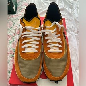 Nike Waffle One SE Size 12